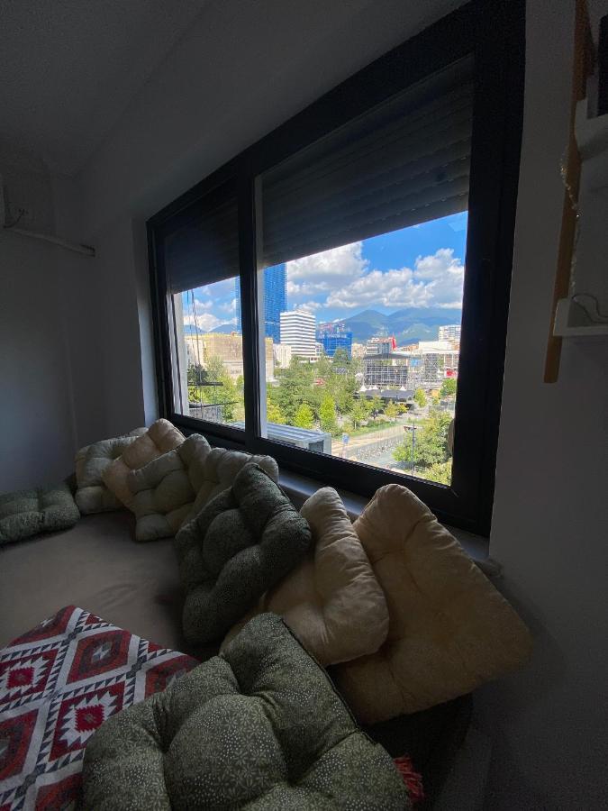 Entire Serviced Apartment With A Beautiful View Tirana Exterior photo